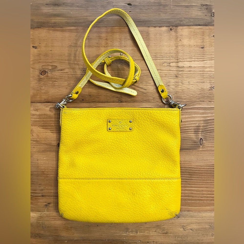 Kate Spade Crossbody purse